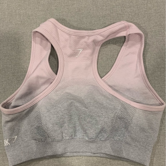 Gymshark sports bra grey and pink - Picture 2 of 2